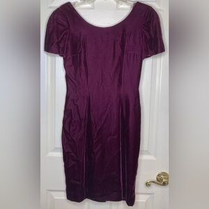 Vintage 1980’s women ANN TAYLOR maroon Velvet S/s Sheath Dress Sz 4 EUC